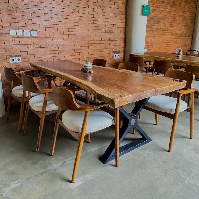 Smedi Coliving Hotel Jogjakarta Buitenkant foto